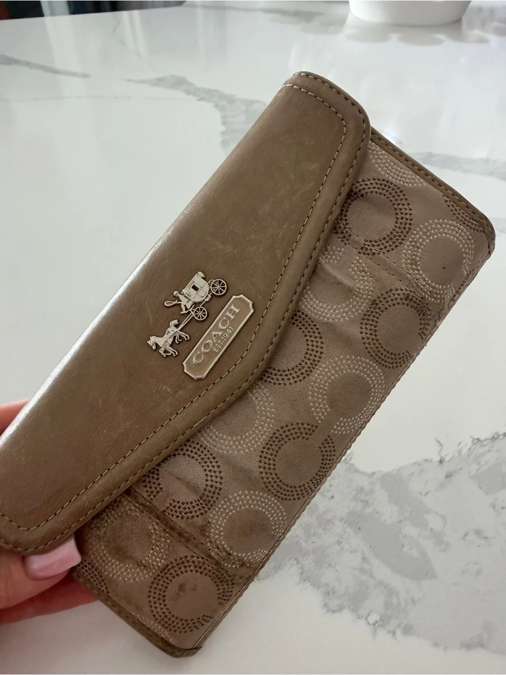 Coach Continental Wallet in Taupe Brown